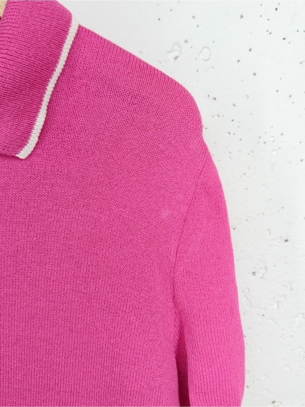 St. John Collection Women’s Size 12 Hot Pink Knit Dress Read - Picture 5 of 16